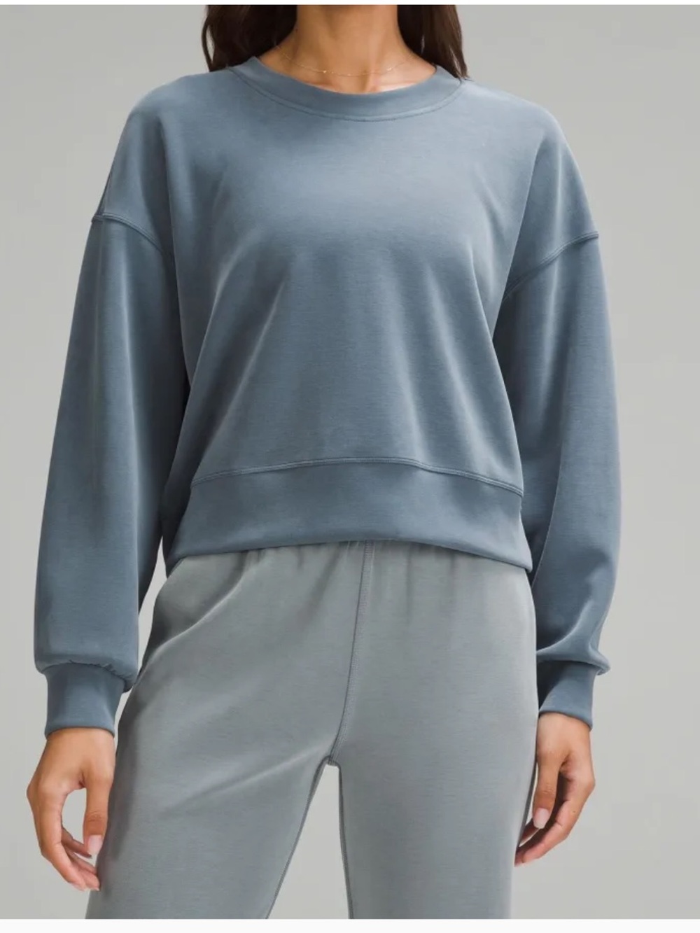 Lululemon Relaxed Crewneck Sweatshirt EUC size 4
